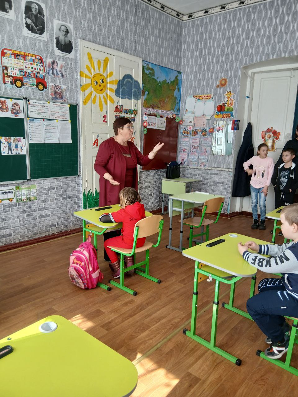 Экскурсия по школе для будущих первоклассников.